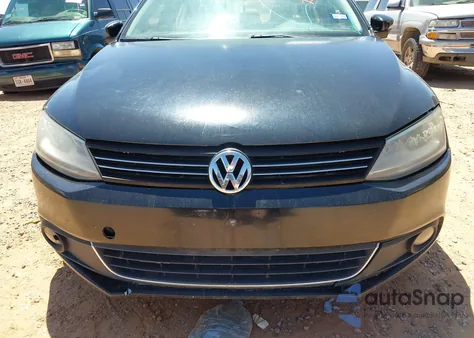 2013 Volkswagen Jetta 2.5L Se from USA, damaged, VIN 3VWDP7AJ4DM404108